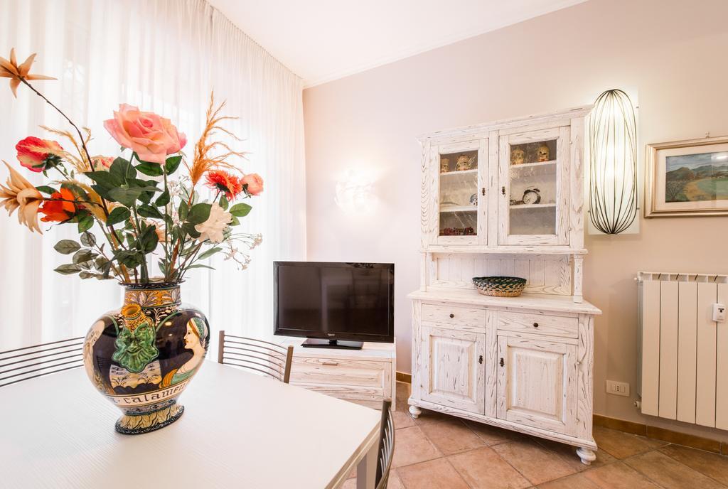 Maison Velia San Giovanni Roma Eksteriør bilde