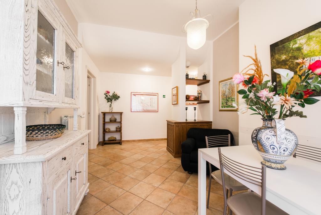 Maison Velia San Giovanni Roma Eksteriør bilde
