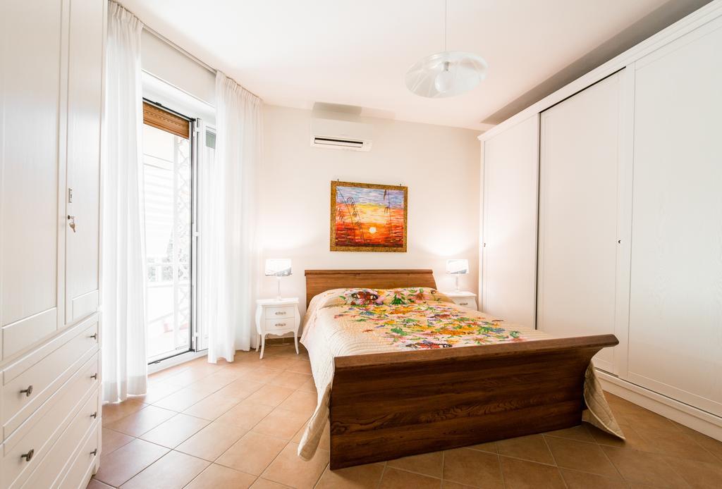 Maison Velia San Giovanni Roma Eksteriør bilde